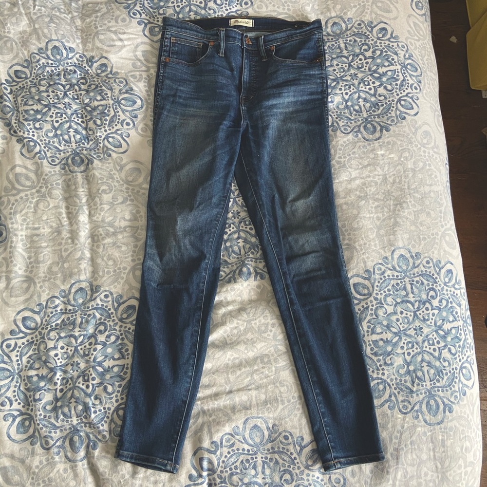 Madewell 10” high-rise skinny jeans in Danny wash